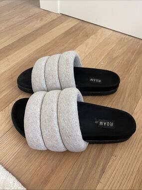 ROAM Quilted Slide Mules in Light Gray with Black Footbed